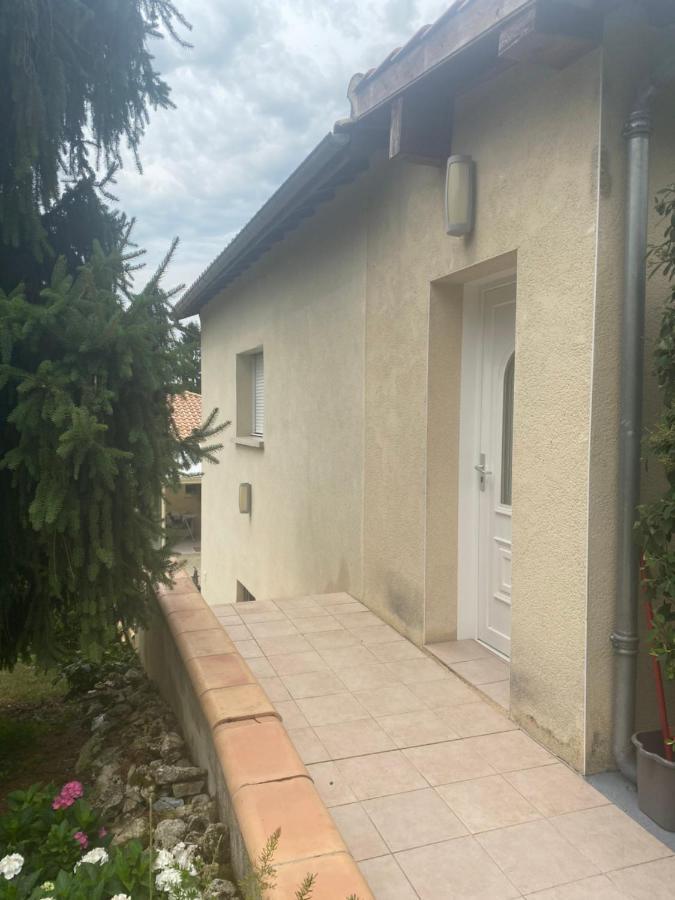 Gite Moncherie Colayrac-Saint-Cirq Bagian luar foto